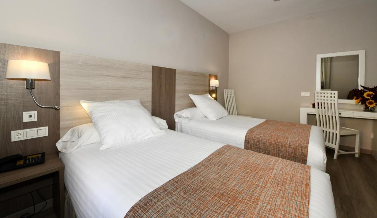 Hotel Salobrena Suites Ngoại thất bức ảnh