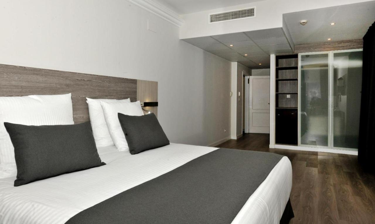 Hotel Salobrena Suites Ngoại thất bức ảnh