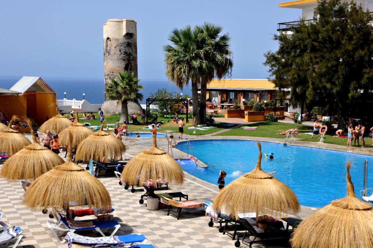 Hotel Salobrena Suites Ngoại thất bức ảnh